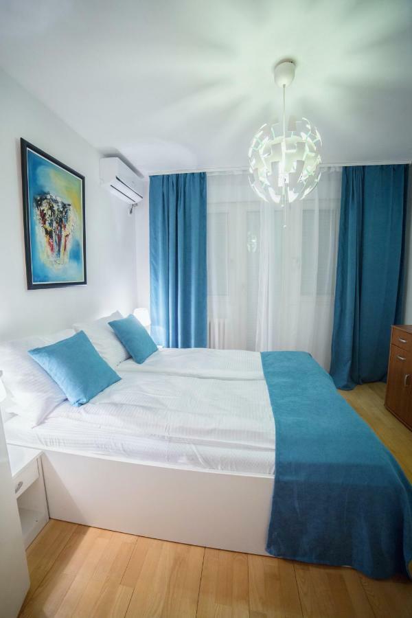 Africa Apartment Belgrado Buitenkant foto